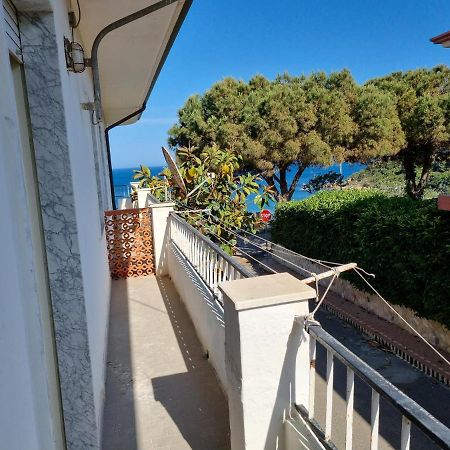 Casa Vacanza Sul Mare Capo Rizzuto Exterior photo